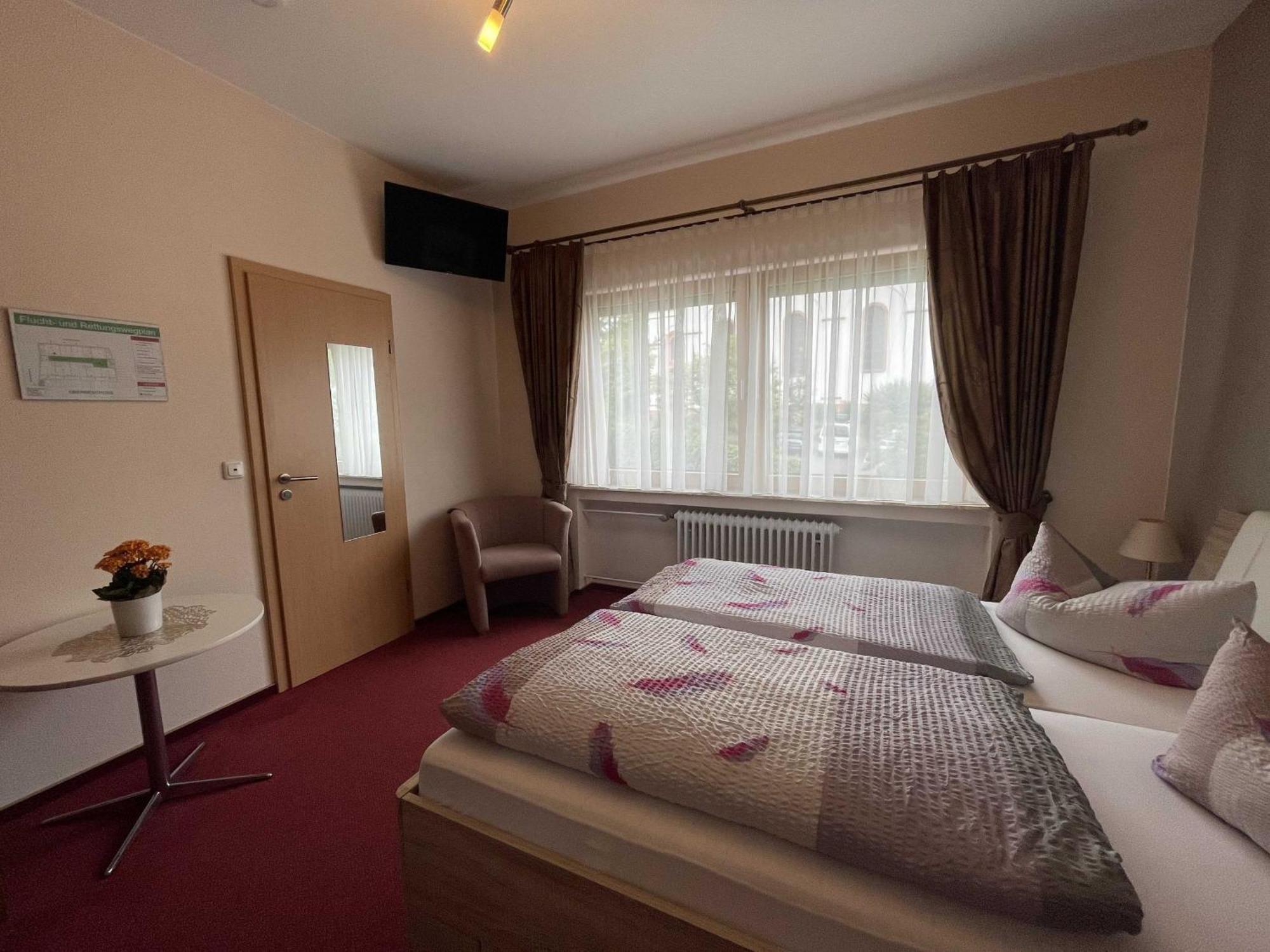Hotel Zur Mosel Minheim Dış mekan fotoğraf