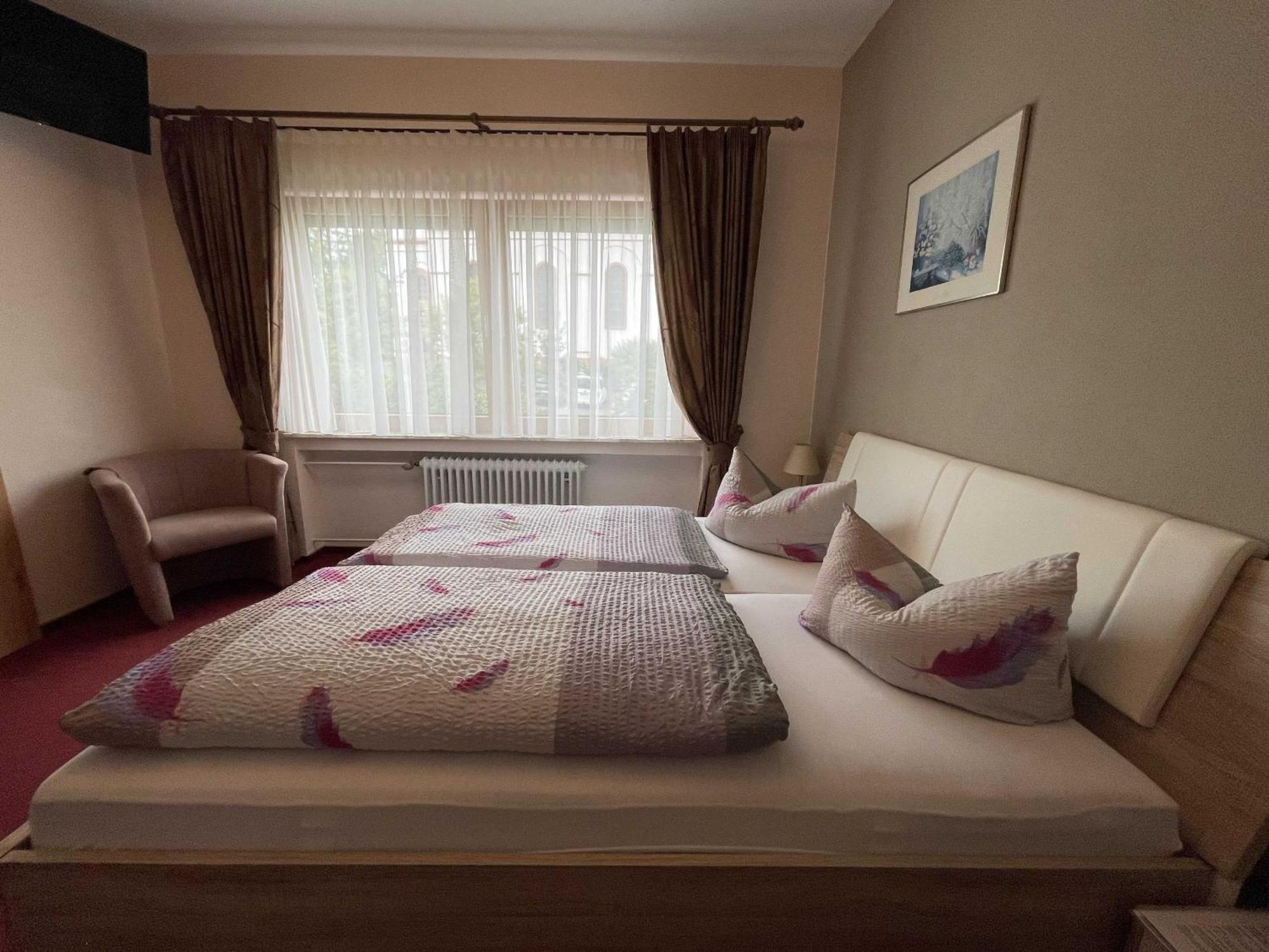 Hotel Zur Mosel Minheim Dış mekan fotoğraf