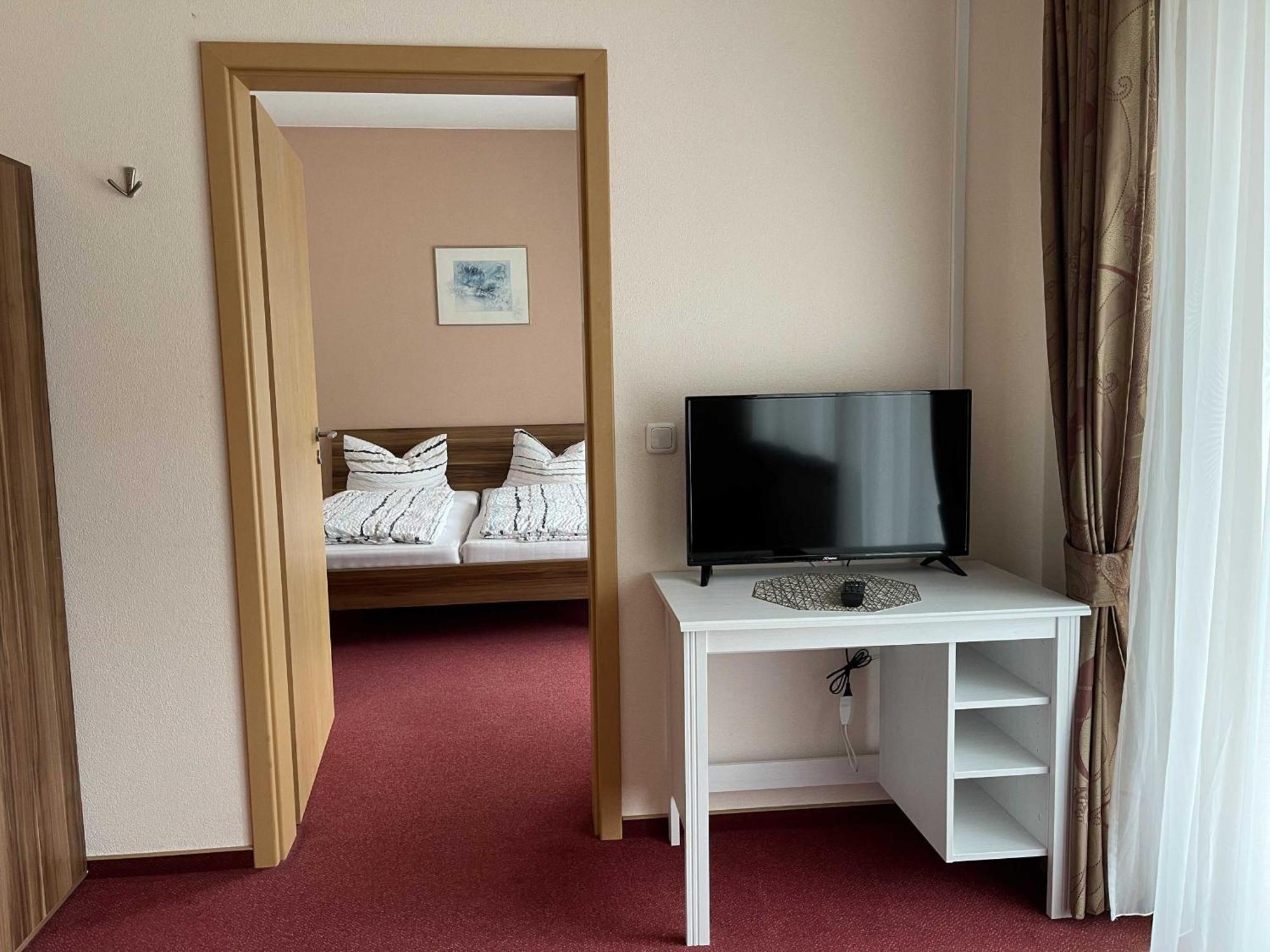 Hotel Zur Mosel Minheim Dış mekan fotoğraf