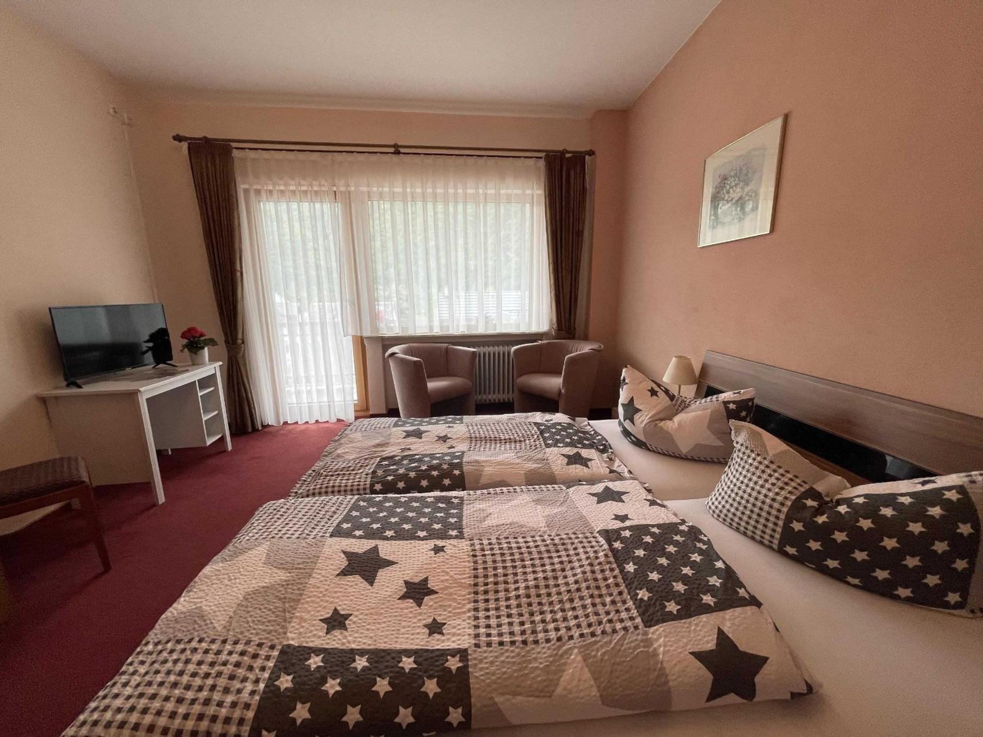 Hotel Zur Mosel Minheim Dış mekan fotoğraf